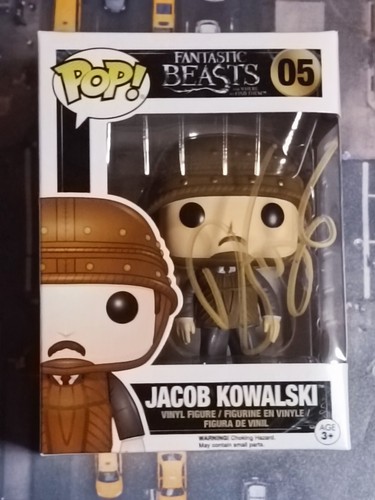 Jacob kowalski firmato da - jacob,